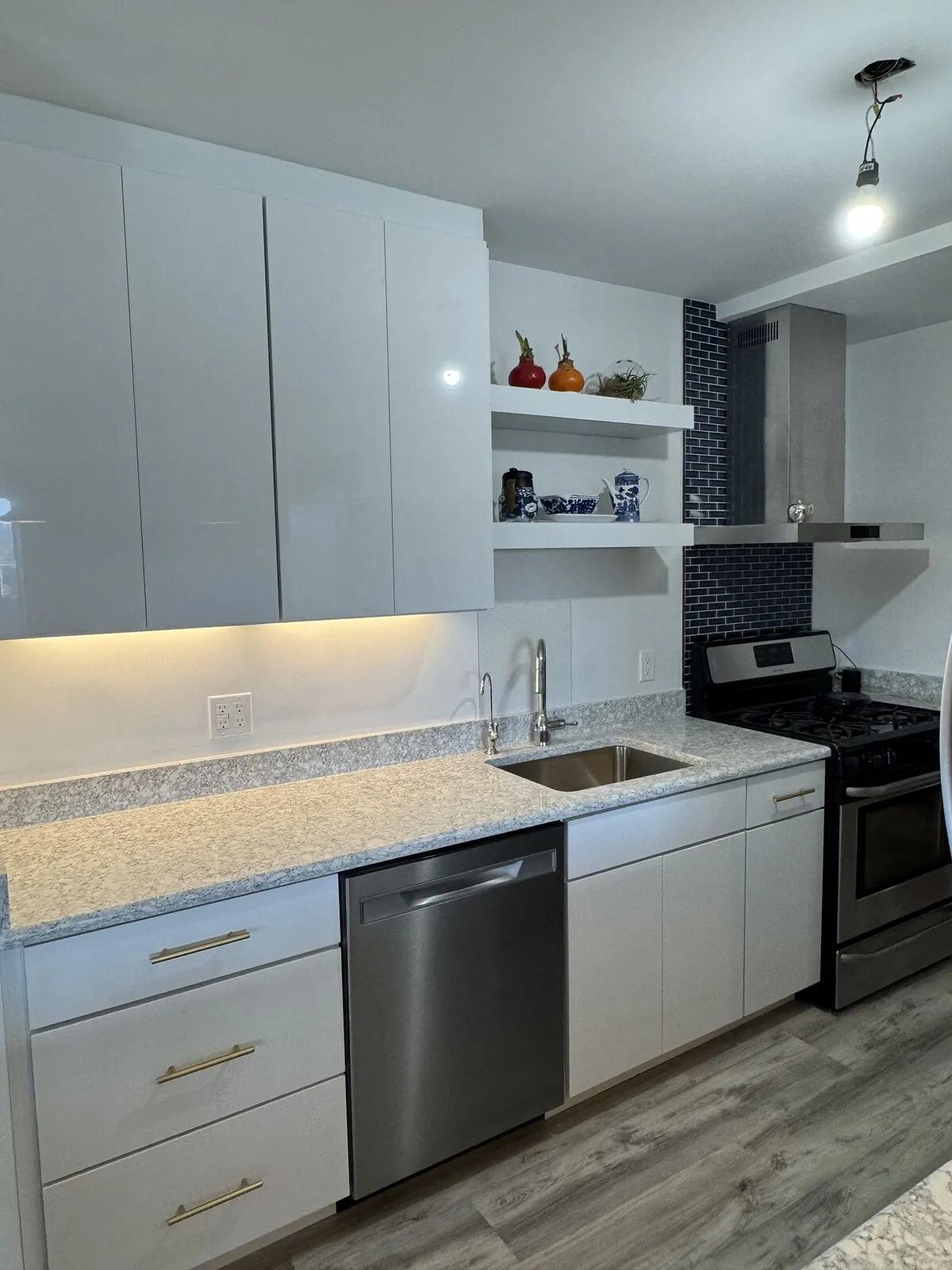 Kitchen renovated by Al Bart Home Improvement
